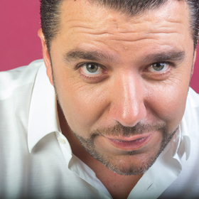 FRAN RIVERA. CANTAUTOR