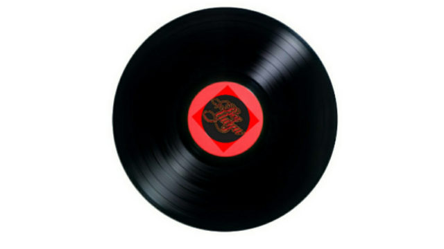 - Vinyl Edition Disc