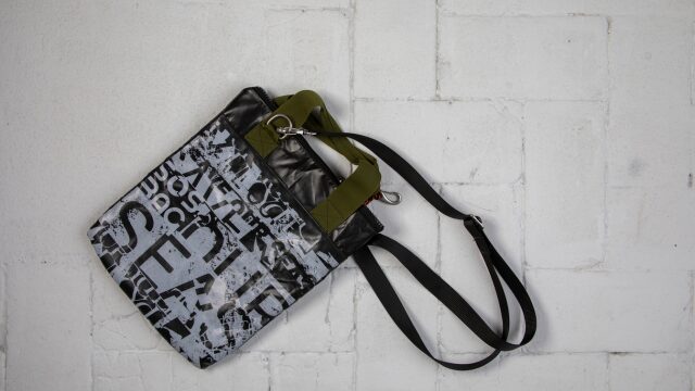 BORSA AMANTINA PER A LAPTOP - COL·LECCIÓ SAVE OUR SEAS
