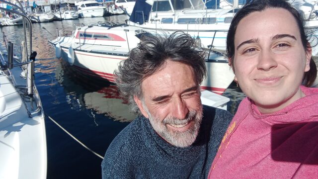 Paseo en velero + pernoctación para dos personas