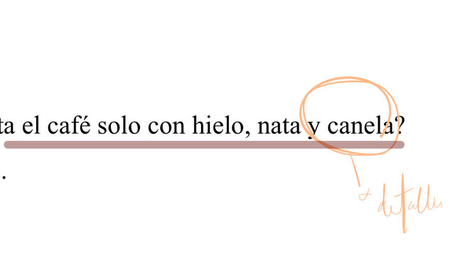 Café solo con hielo, nata y canela. 