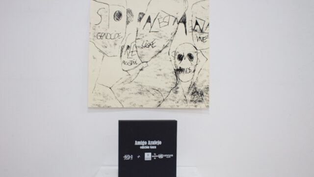  1 Amigo azulejo ed. Gaza + 1 serigrafía de la pintura original 50 x 50 cm (ed. limitada de 50 ejemplares.)