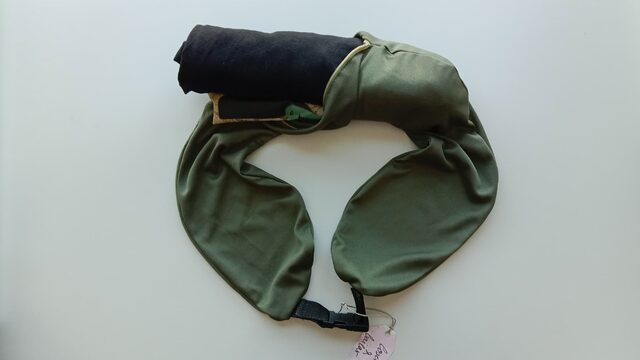 COJIN-MALETA DE CUELLO