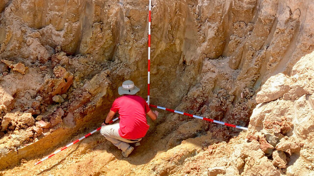 Arqueólogo/a de campo