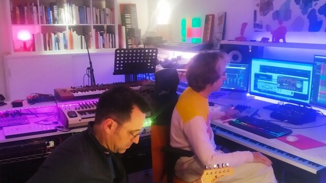 El llibre + Escolta online en primícia + CD + "El viatge de l'heroi" amb la producció i col·laboració de Quimi Portet 