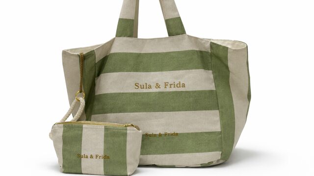 Bolso de playa y neceser a juego con bordado personalizado