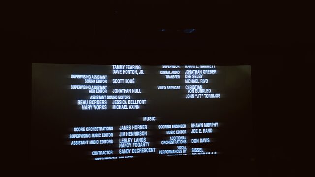 Aparició als crèdits