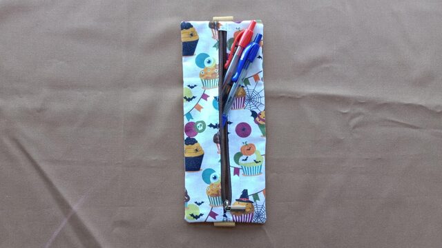 MARCAPÁGINAS-ESTUCHE PERSONALIZADO (2 unidades)