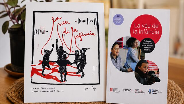Un exemplar de la guia + una làmina litografiada