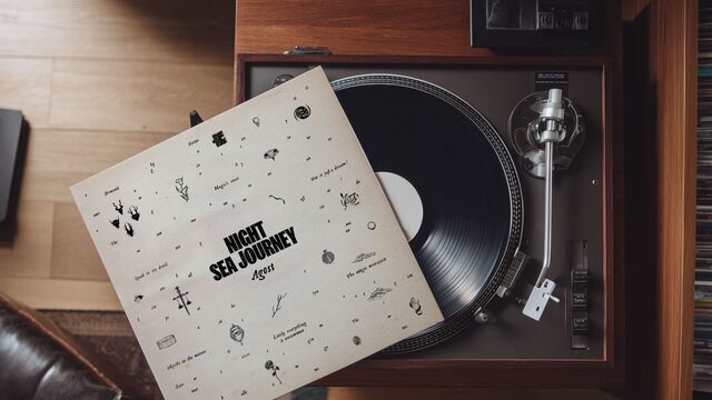 Pack "Súper Mecenes": vinil + merch + concert privat + agraïments als crèdits
