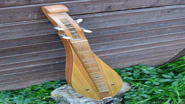 Dulcimer 