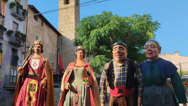 Visita als gegants de Peramola