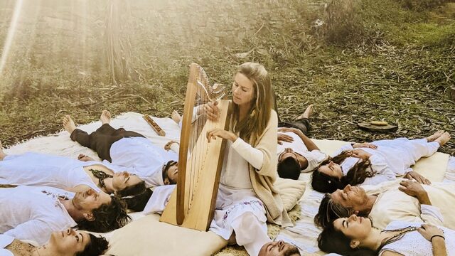 Harp & Sound Journey for groups + 1 signed album. Portugal