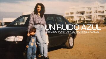 UN RUIDO AZUL