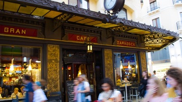 Libro digital "Instantáneas de la vida urbana"