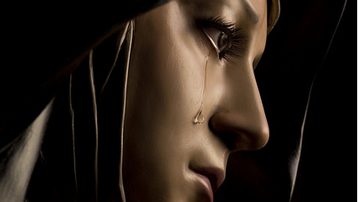 Primer trono femenino para la Semana Santa Murciana