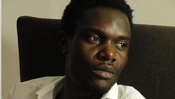 Debut Álbum de L_Vee Fran - Dice 4 Life. 