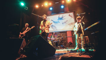 ¡Ayúdanos a lanzar el primer disco de Indianápolis!