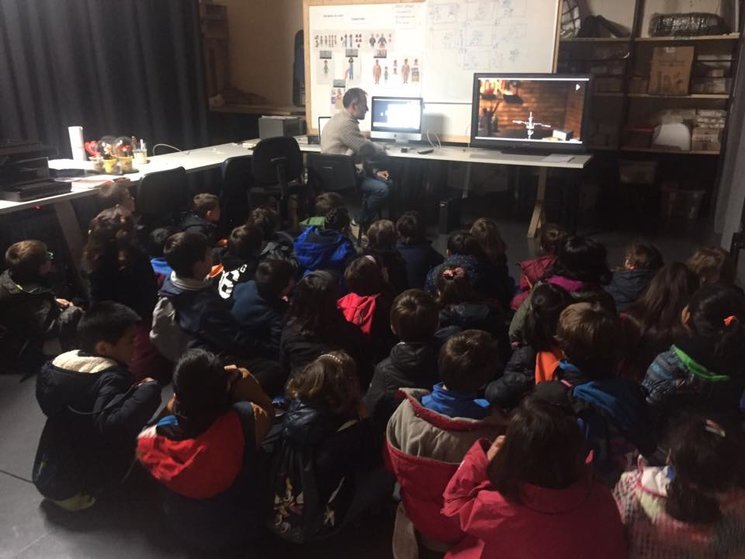 visita del Ceip Luís Vives al estudio de Clay Animation 