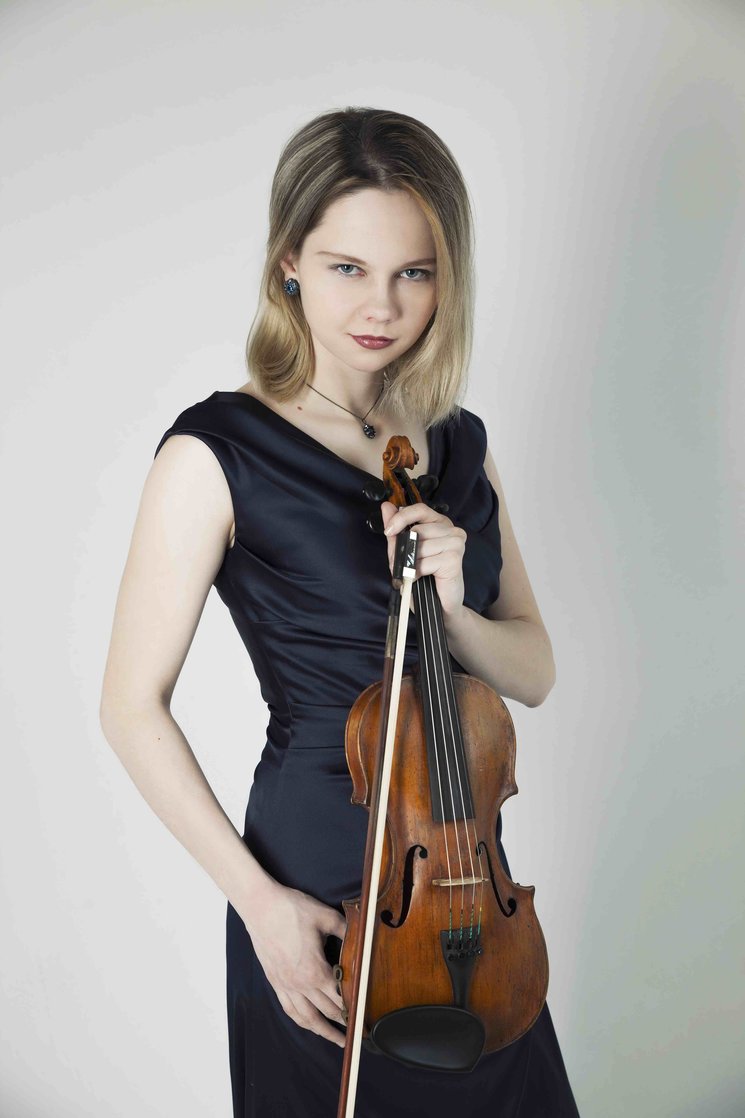 Anastasia Yazlovetskaya (violín), Rusia. 