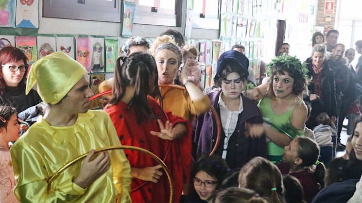 Bona part de les aportacions es destinaran a la caracterització (vestuari, maquillatge i perruqueria) dels actors.