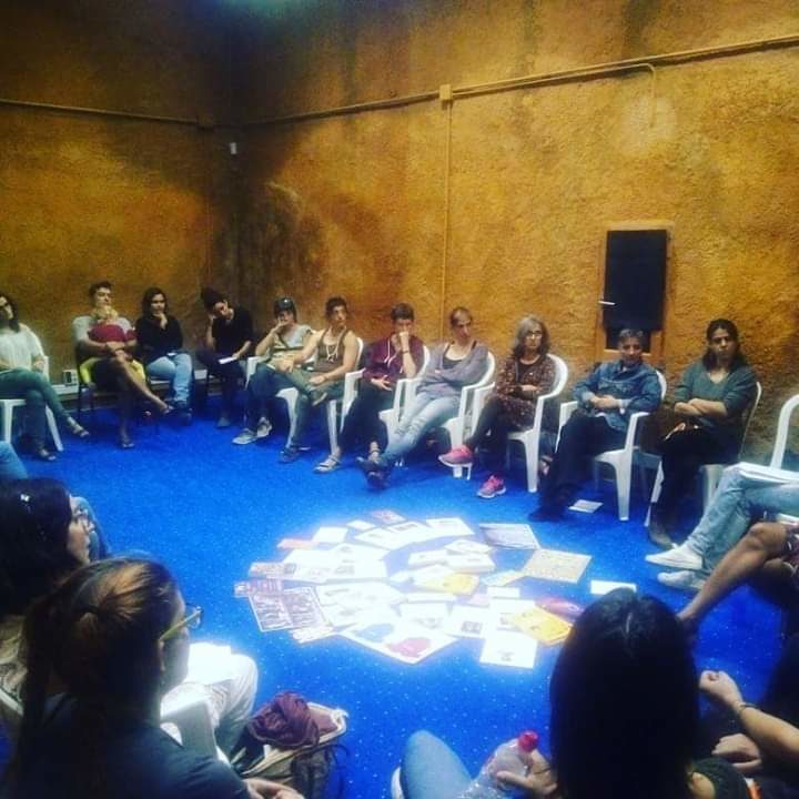 Mesa redonda organizada por Les Fresques-feministas Baix Montseny <br/>
(La Revetlla de la Dona 1ra Edición)