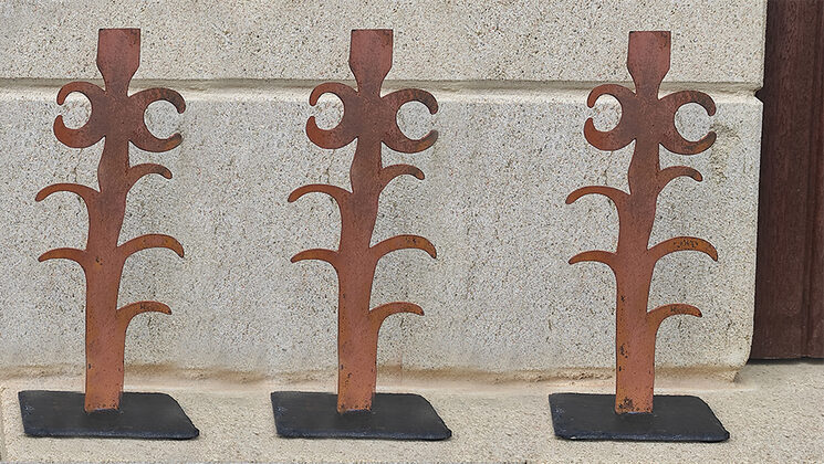Escultura Estripagecs. (No serveix per penjar-hi el gec!)