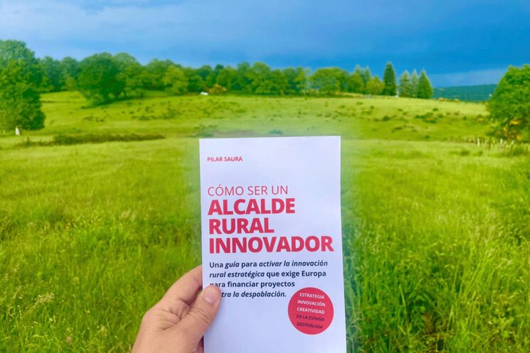 "[Cómo ser un alcalde rural innovador. Una guía para activar la innovación contra la despoblación]". Foto: Juan Carlos Pérez @Aldealista en Castiñeiro.