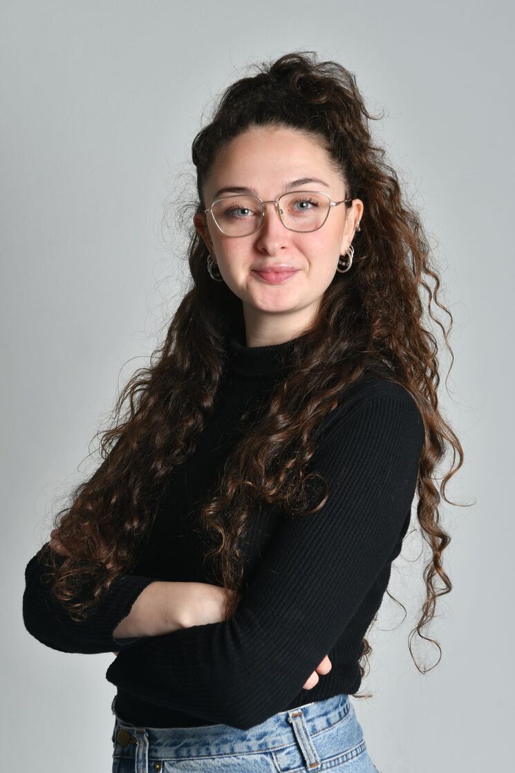 Jessica Ryan - Productora