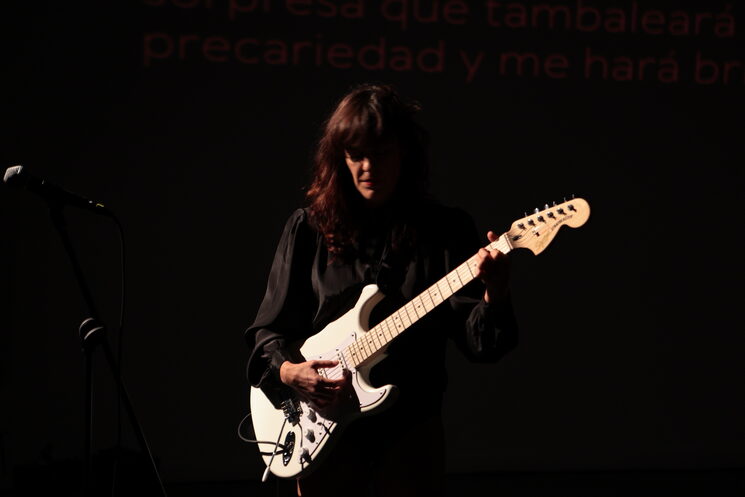 Hecatombe (María José Castañeda)