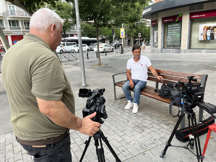 Entrevista a Ángel Custodio