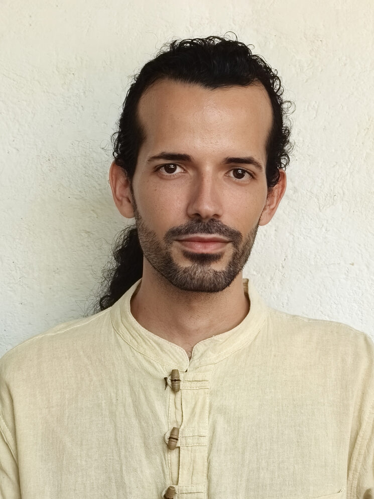 Luis Alejandro Benítez, asistente de comunicación