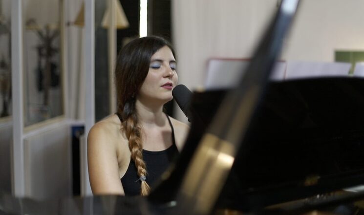 Miniconcert de ritmes cubans amb Mercè de la Fuente