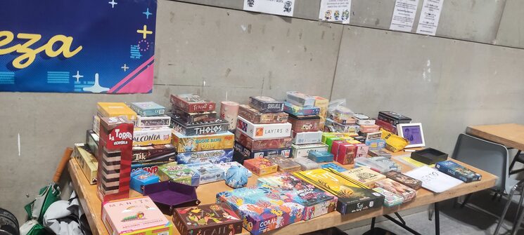 Foto de nuestra zona de juegos de mesa en Japan Weekend Madrid