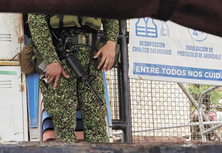 Libro AMÉRICA: la eterna presencia militar en el Sur de Bolívar