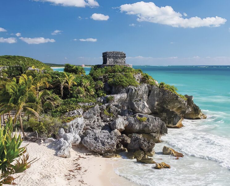 Libro AMÉRICA: las ruinas mayas de Tulum, rodeadas del Caribe más turquesa