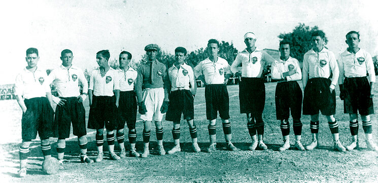 El CD Castelló en la inauguració del Camp del Sequiol, el 2/11/1923 <br/>
© Arxiu Ahiscas