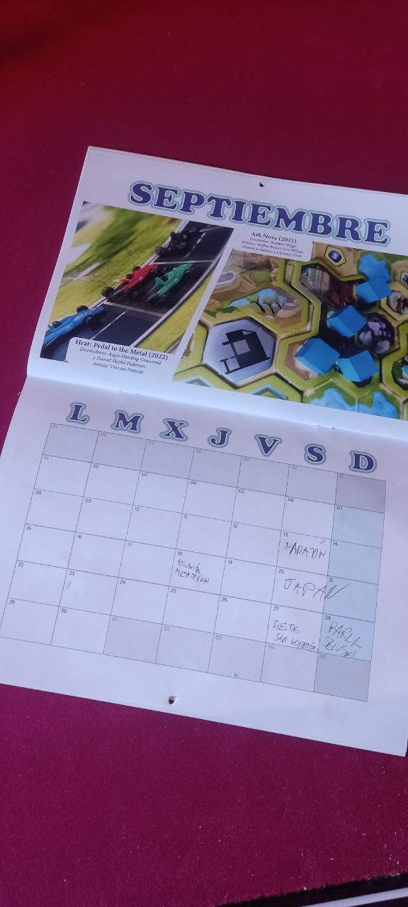 Llevamos cuatro días y ya casi estamos. Una muestra del calendario para que sea vea cómo quedó.
