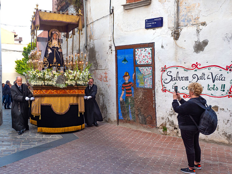 Dalt de la Vila, abril 2019. Aquesta imatge no forma part de la tria final pel llibre.