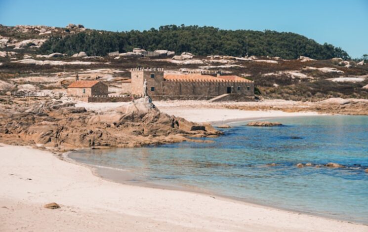 Praia do Almacén en Sálvora