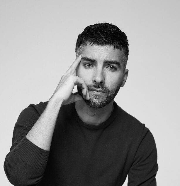 Zalo Calero, es el autor y director 