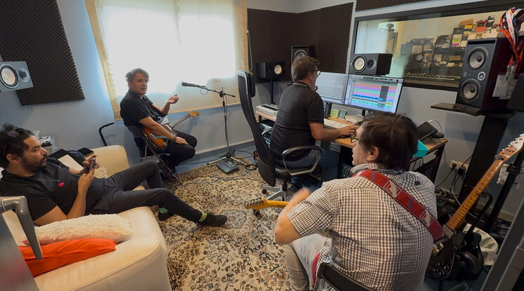 Primera sesión de grabación del nuevo disco en El castillo alemán (Madrid).