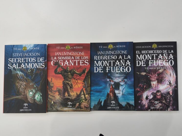 Portadas Fighting Fantasy -Lucha Ficción.