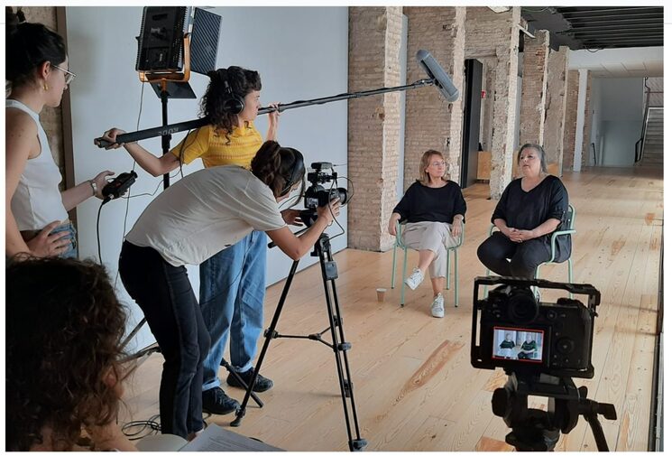 Rodaje de entrevista sobre primeros colectivos feministas