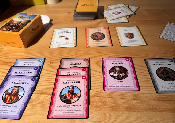 ¡Apila las cartas para conseguir la mejor puntuación!