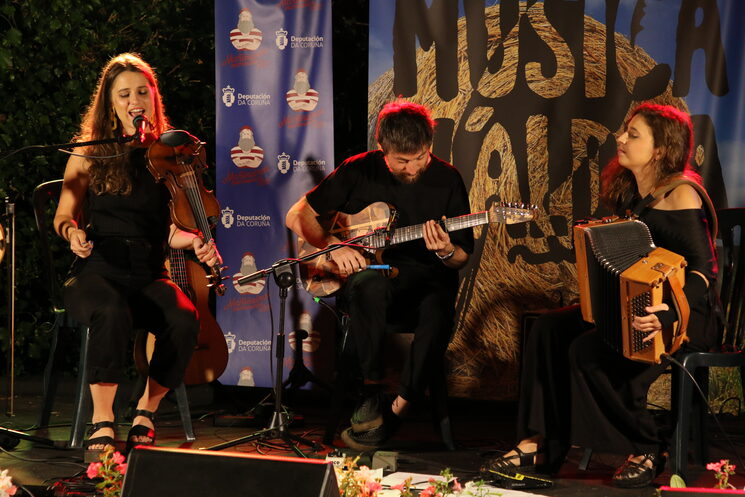 Caamaño&Ameixeiras e Raül Refree