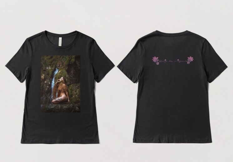 Camiseta modelo negro