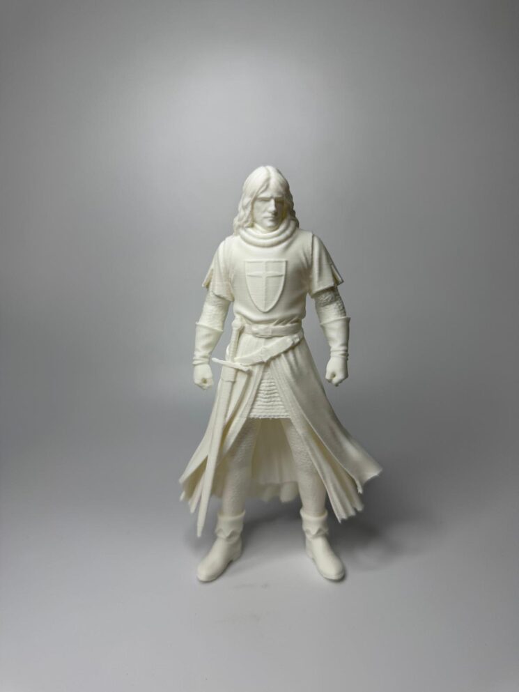 Figura de TEMPESTA sin pintar