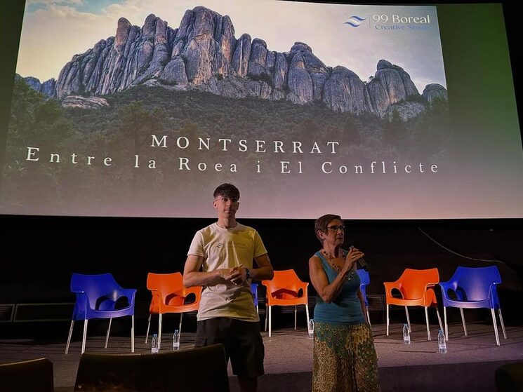 Presentació del documental ( Cinemes Girona) amb la periodista Montserrat Armengou, directora de Sense Ficció TV3