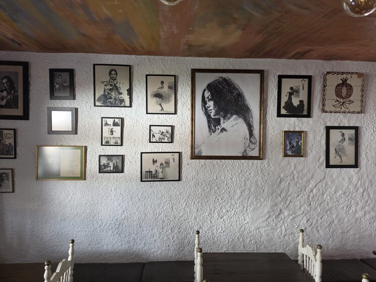 Cuadros originales en Casa Juana